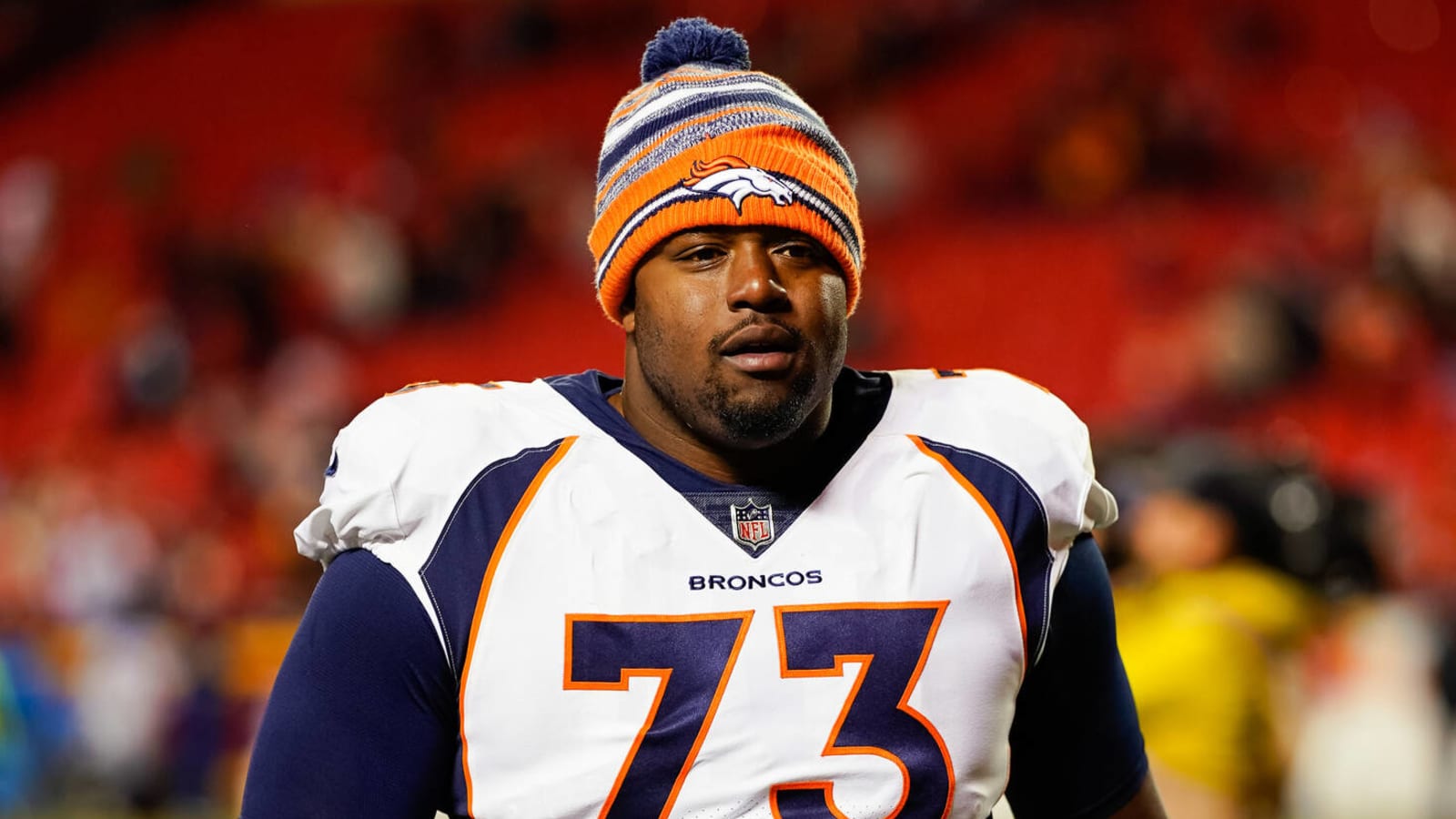 Broncos retain two-time Super Bowl champion tackle