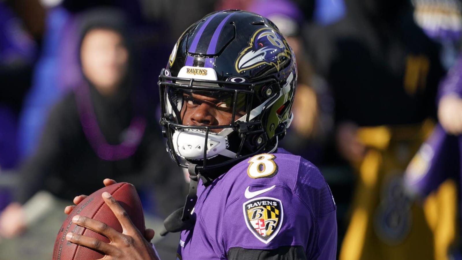 Why the Raiders should pursue Lamar Jackson