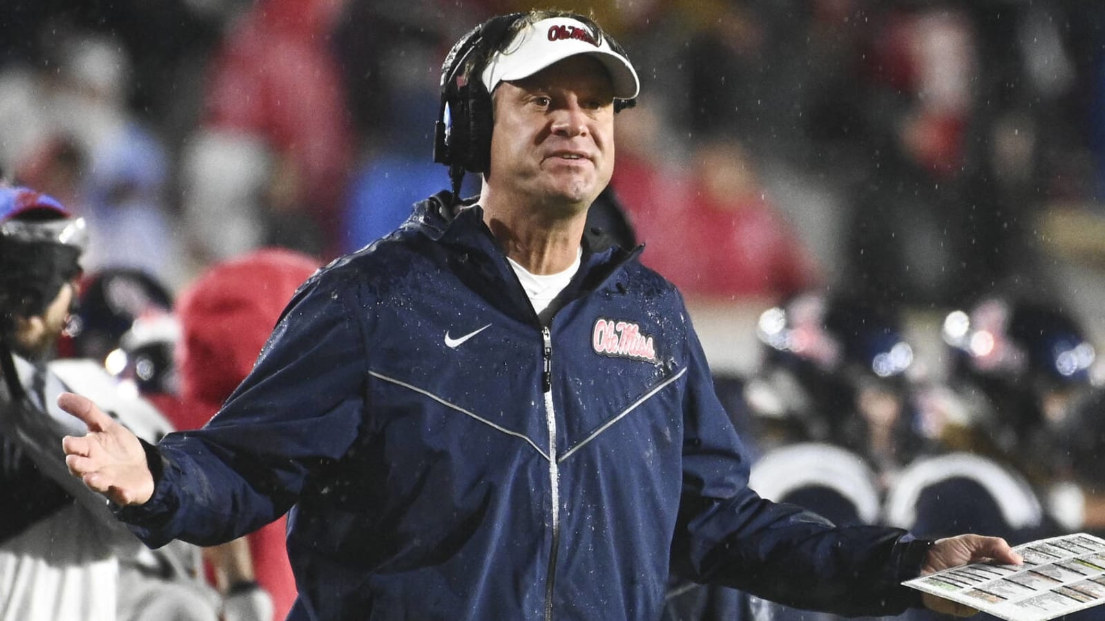 Report: Auburn down to two candidates for head coach