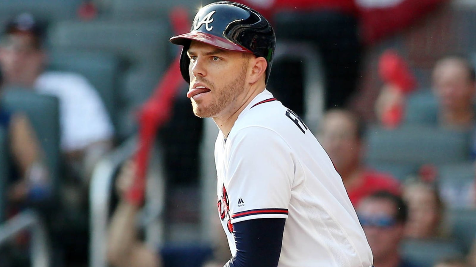 Watch: Freddie Freeman blasts HR off son in backyard baseball