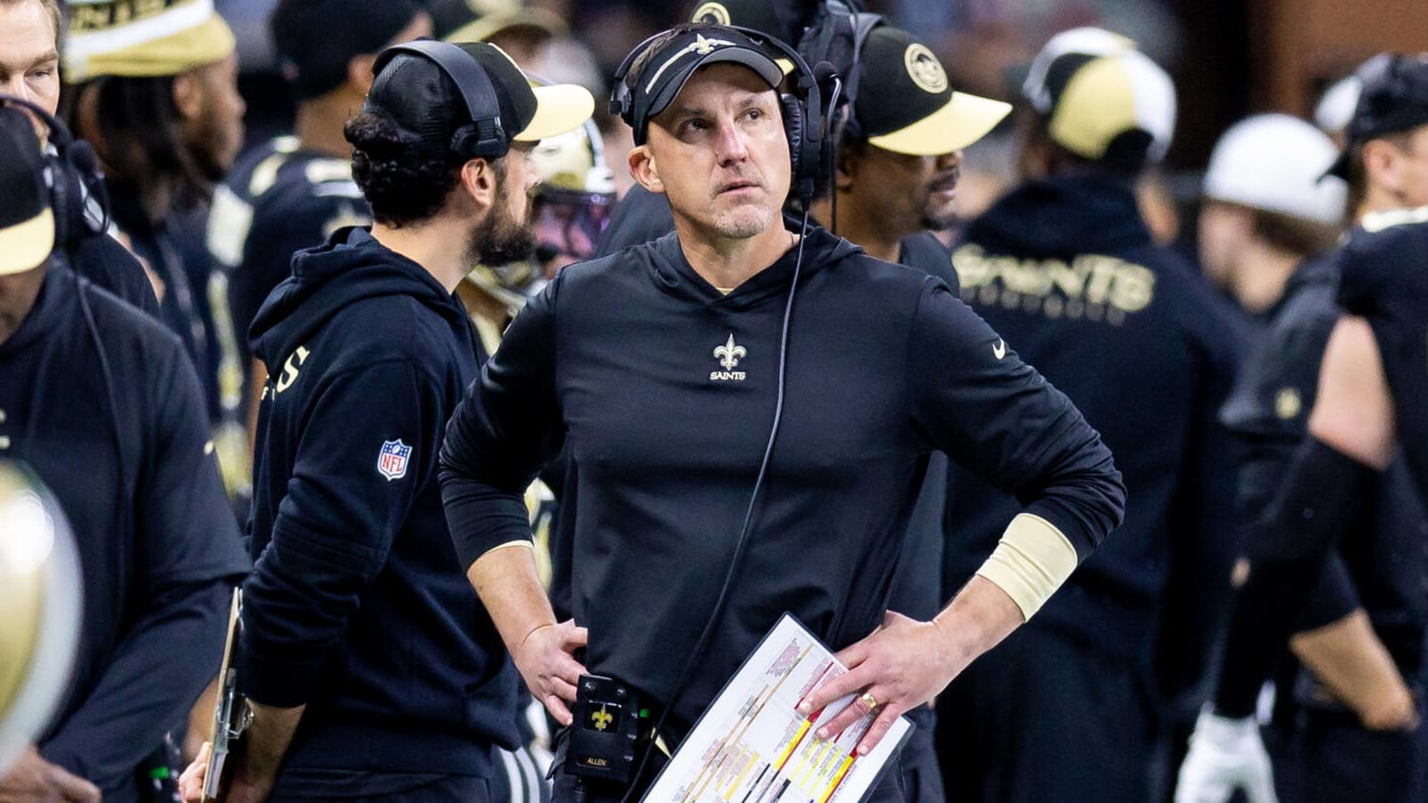 Saints GM explains retaining HC Dennis Allen