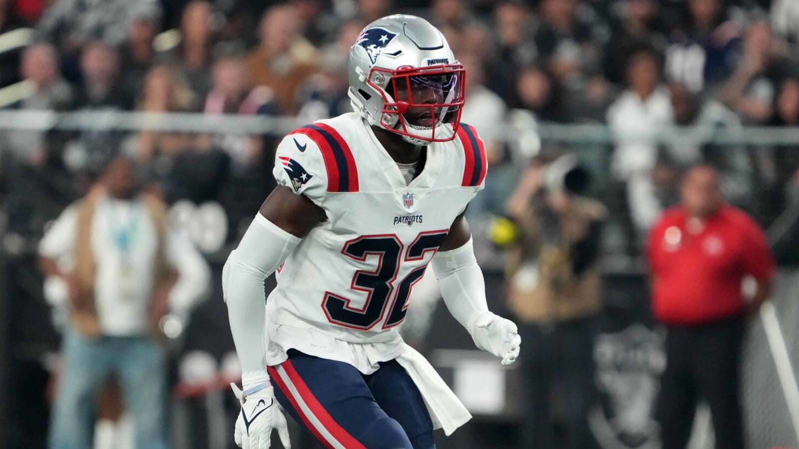 Devin McCourty defends Patriots before Gronkowski comments?