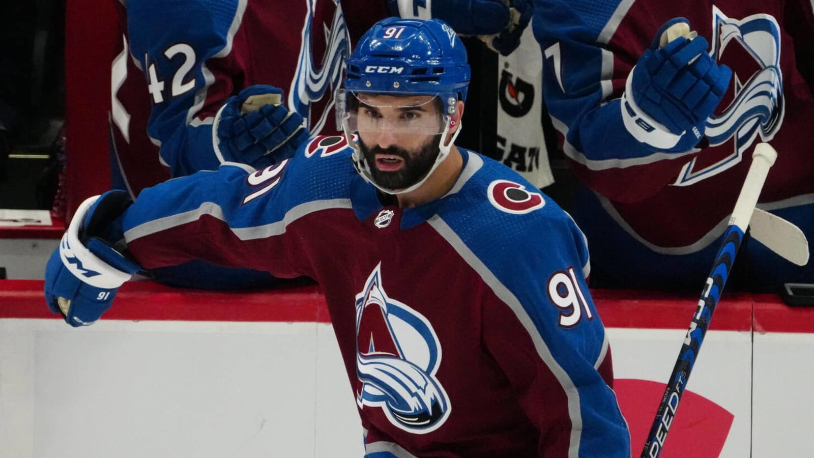 Avalanche's Nazem Kadri leaves Game 3 with injury