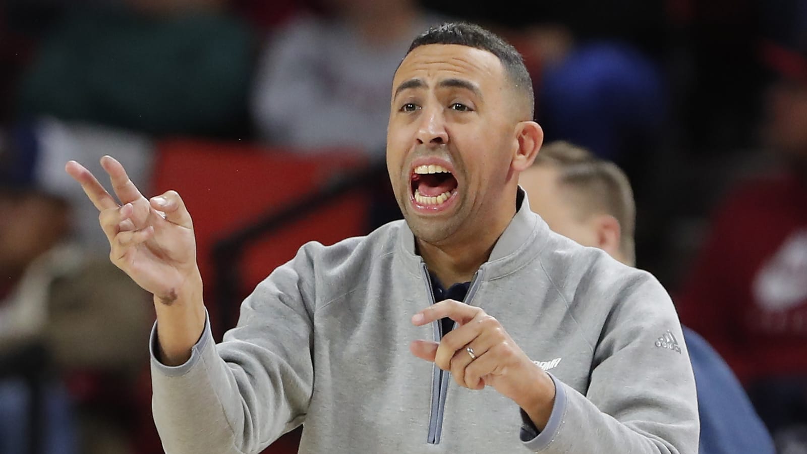 College basketball coach blasts NIT over revoked invitation