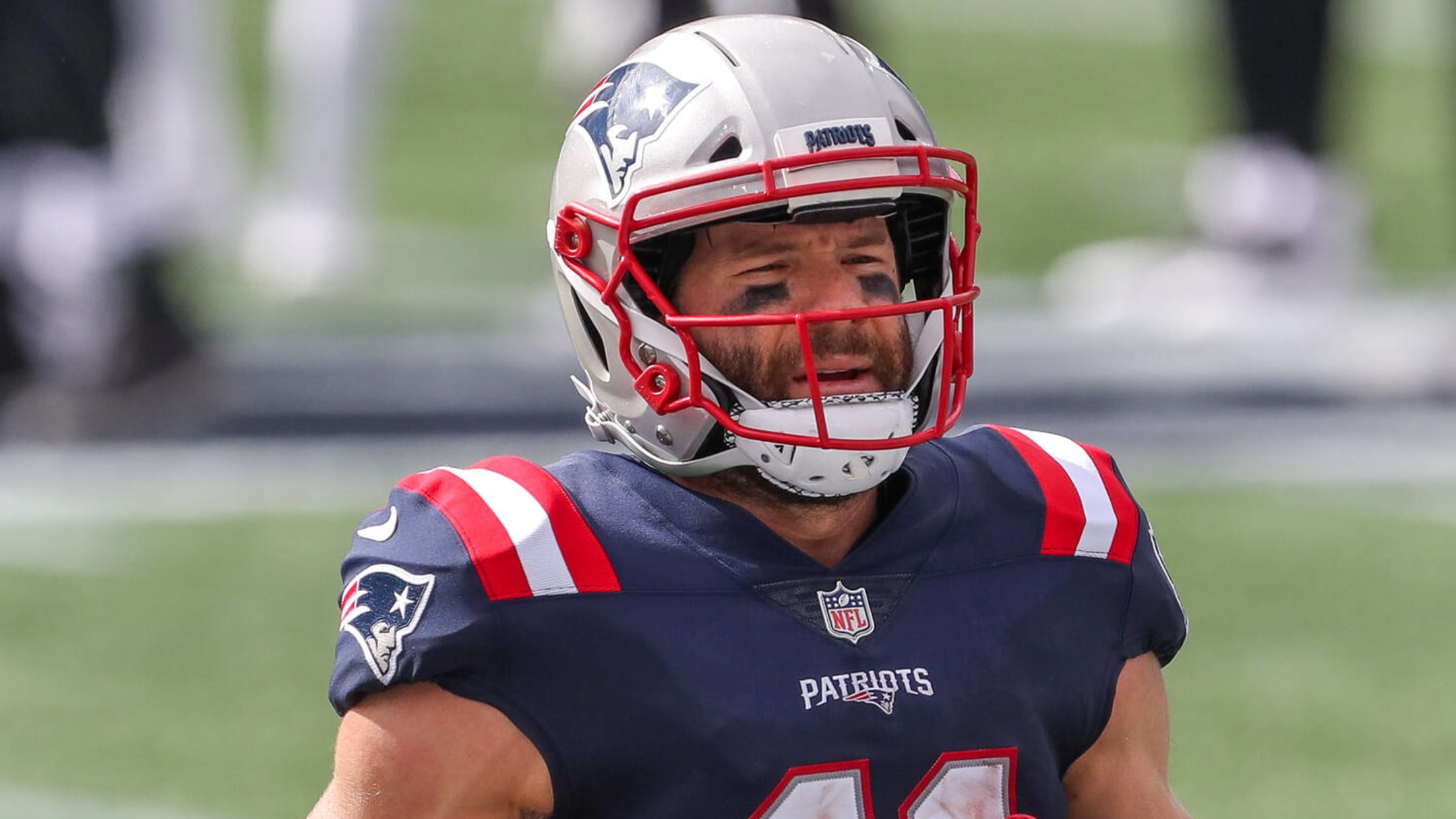 Retired Patriots star Edelman works out on field with Brady