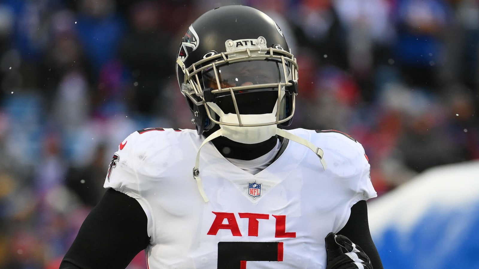 Falcons release former first-round pick Dante Fowler