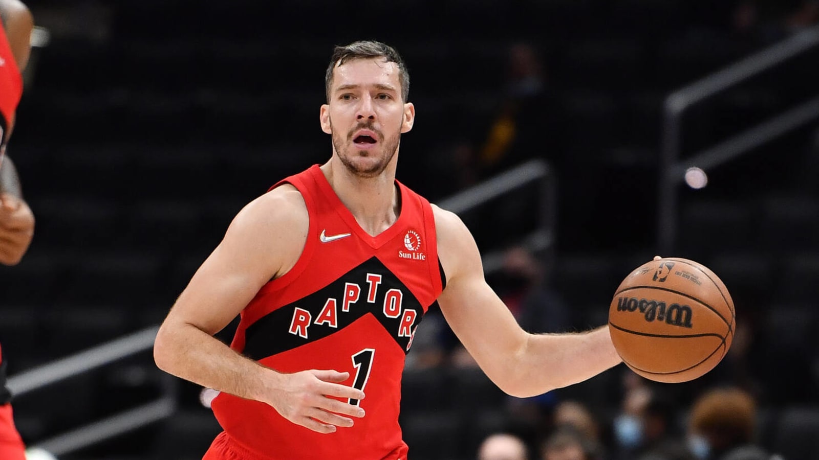 Spurs to buy out veteran point guard Goran Dragic?