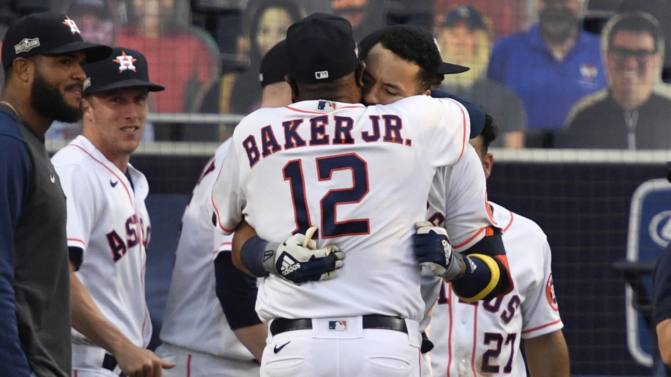 Dusty Baker dances to celebrate Correa's walk-off homer