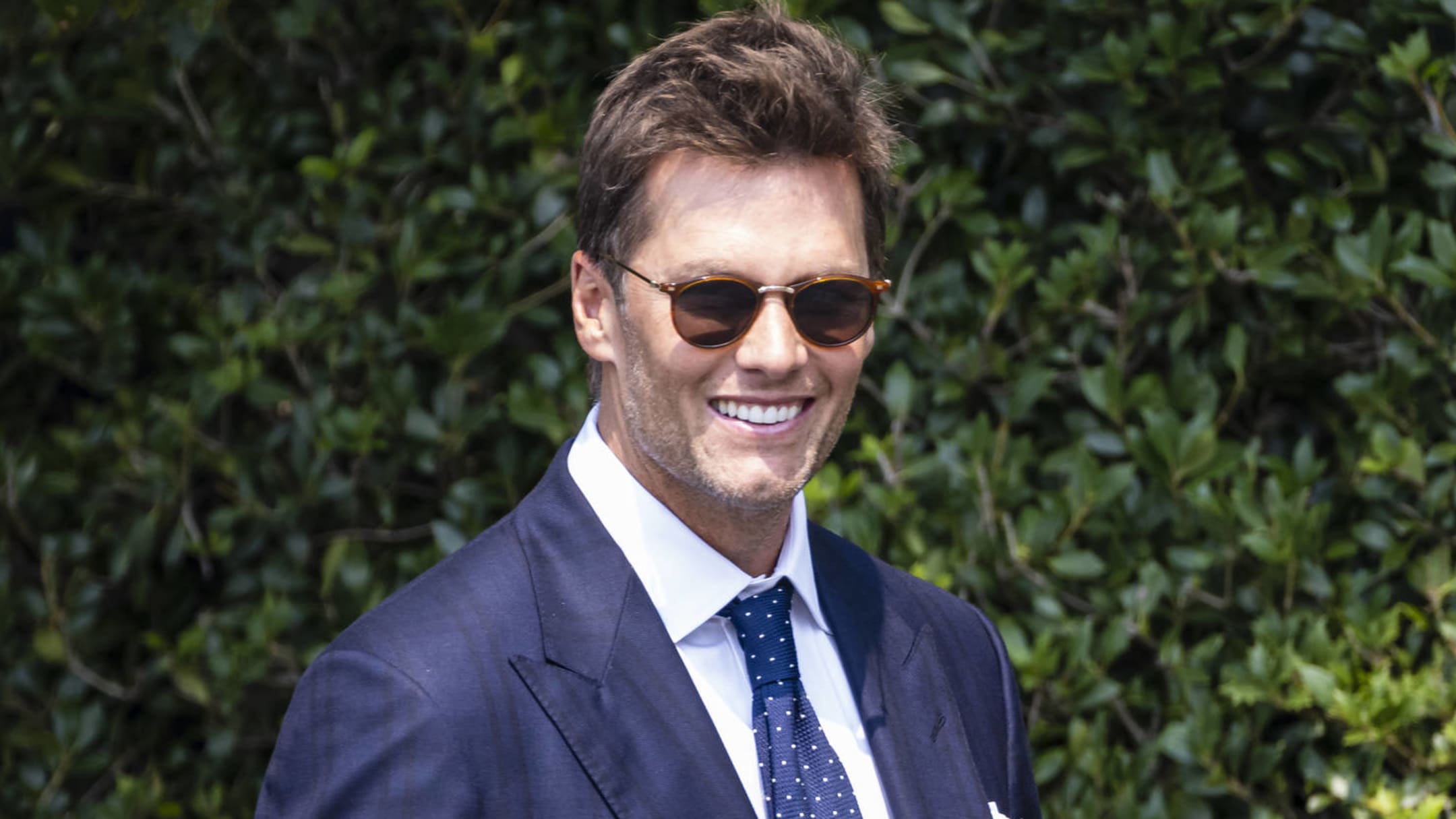 Tom Brady teases SiriusXM show with Jim Gray, Larry Fitzgerald