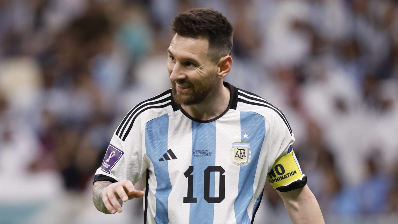 Spanish football expert: Messi has not decided on future