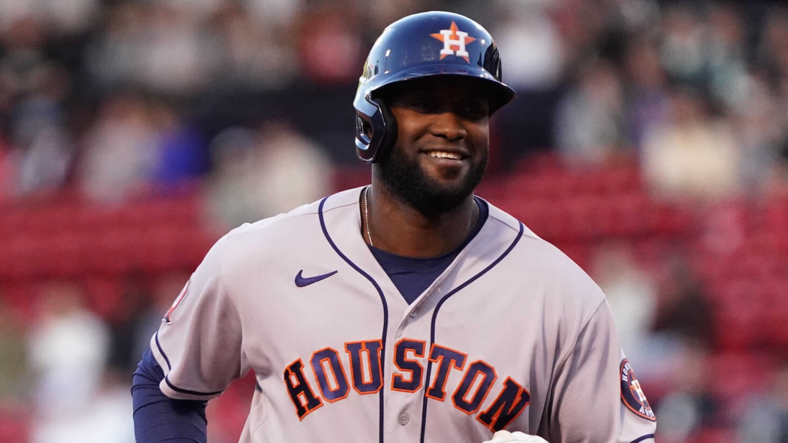Astros tie MLB record with five home runs in one inning