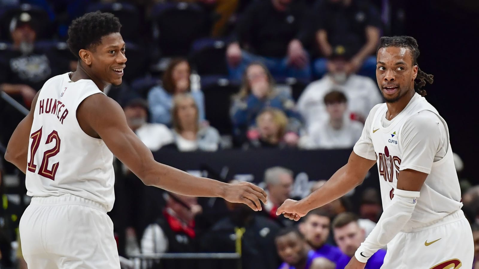 Cavaliers emphatically snap their four-game skid in win vs. Jazz