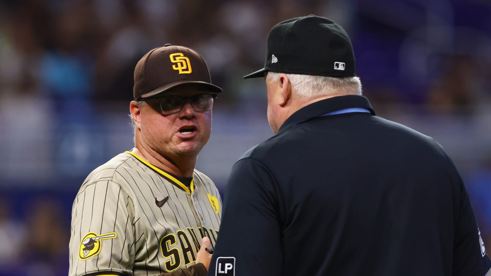 Padres’ game-tying HR overturned by controversial replay