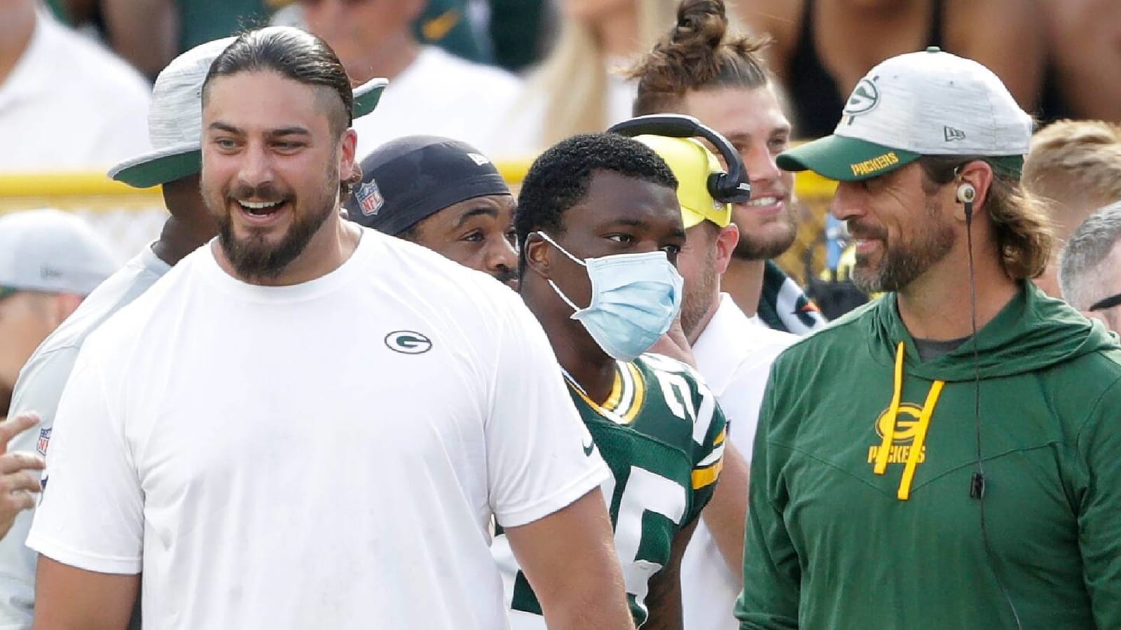 Former teammate Bakhtiari goes off on NFL after Rodgers injury