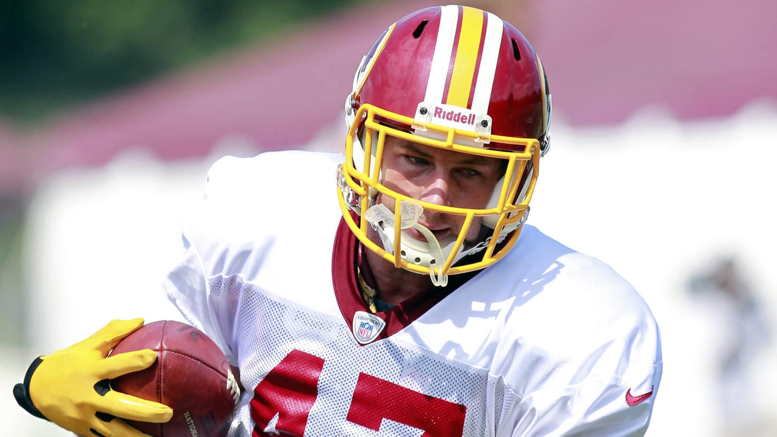 Chris Cooley declines invite to ceremony honoring Commanders greats