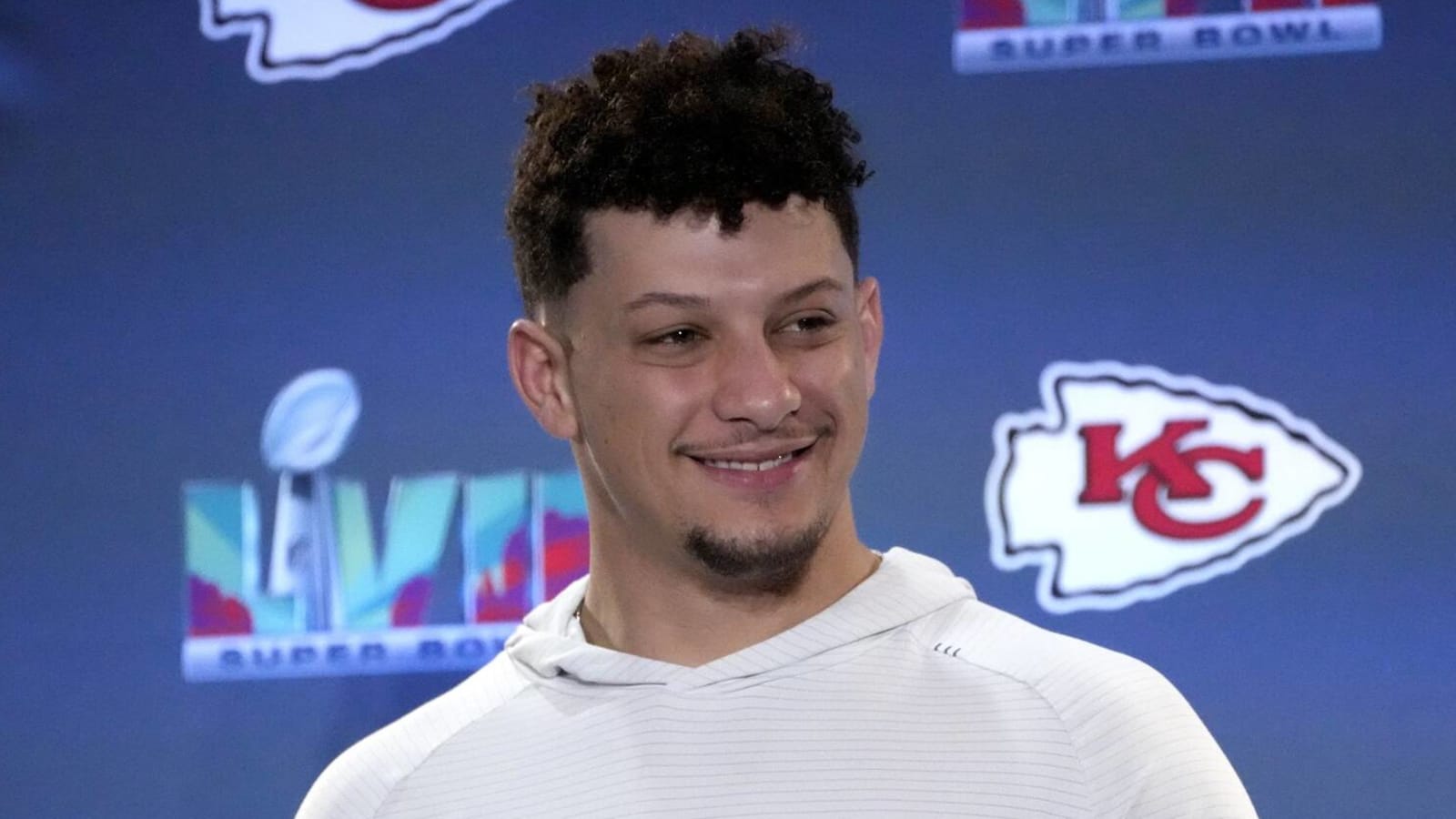 Patrick Mahomes' dad explains viral cigar moment