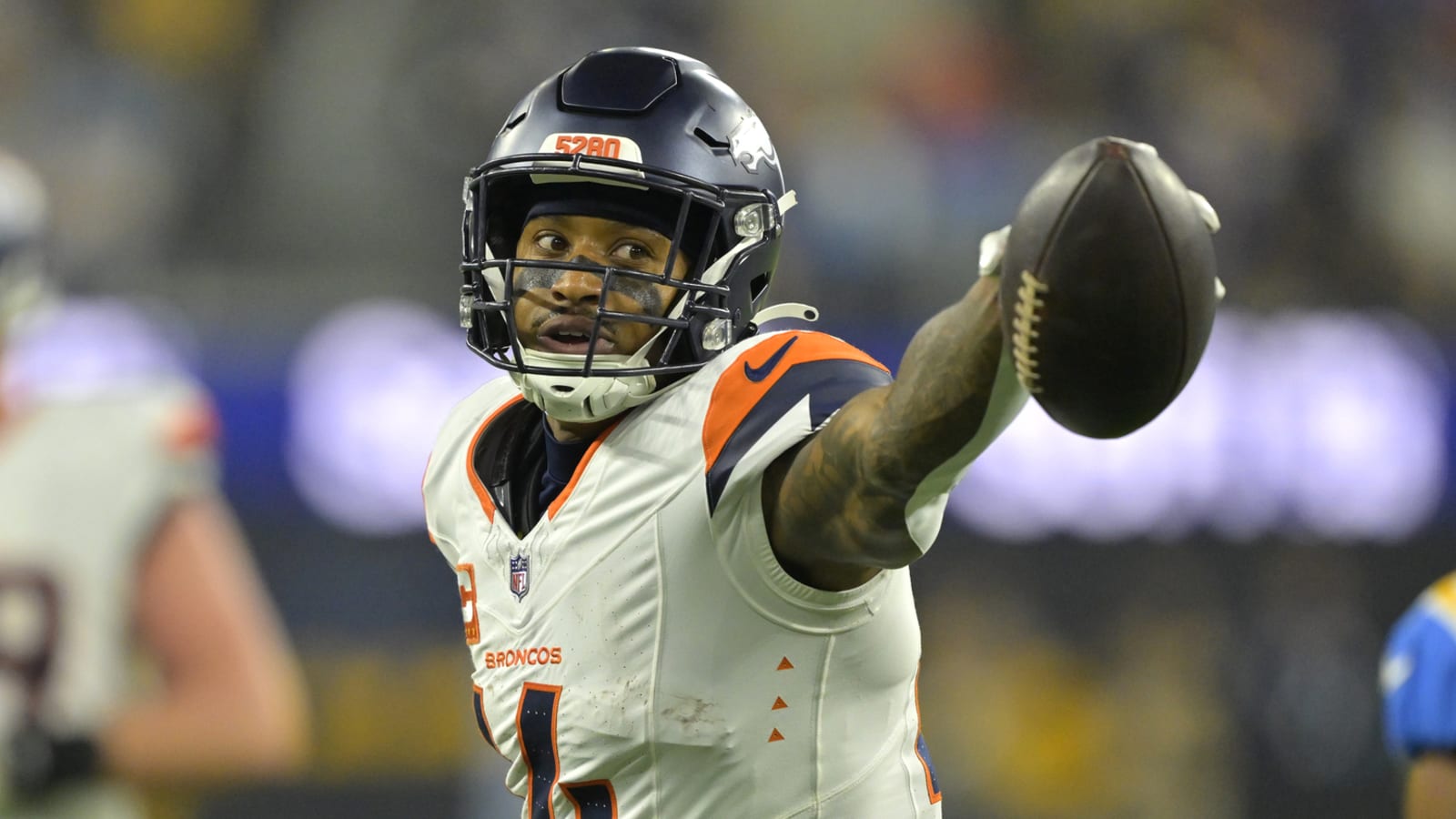 Broncos star has huge bonus riding on Week 18 game vs. Chiefs