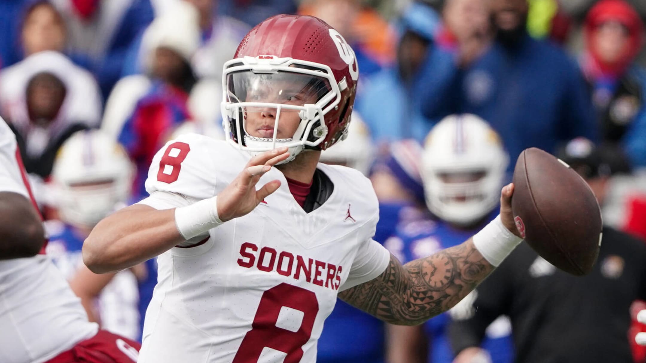 Former Oklahoma QB Dillon Gabriel transfers to Oregon to replace