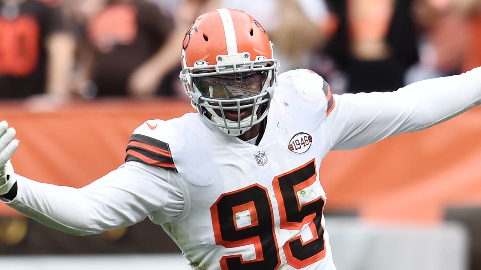 Myles Garrett would enjoy 'a couple sacks' of Baker Mayfield