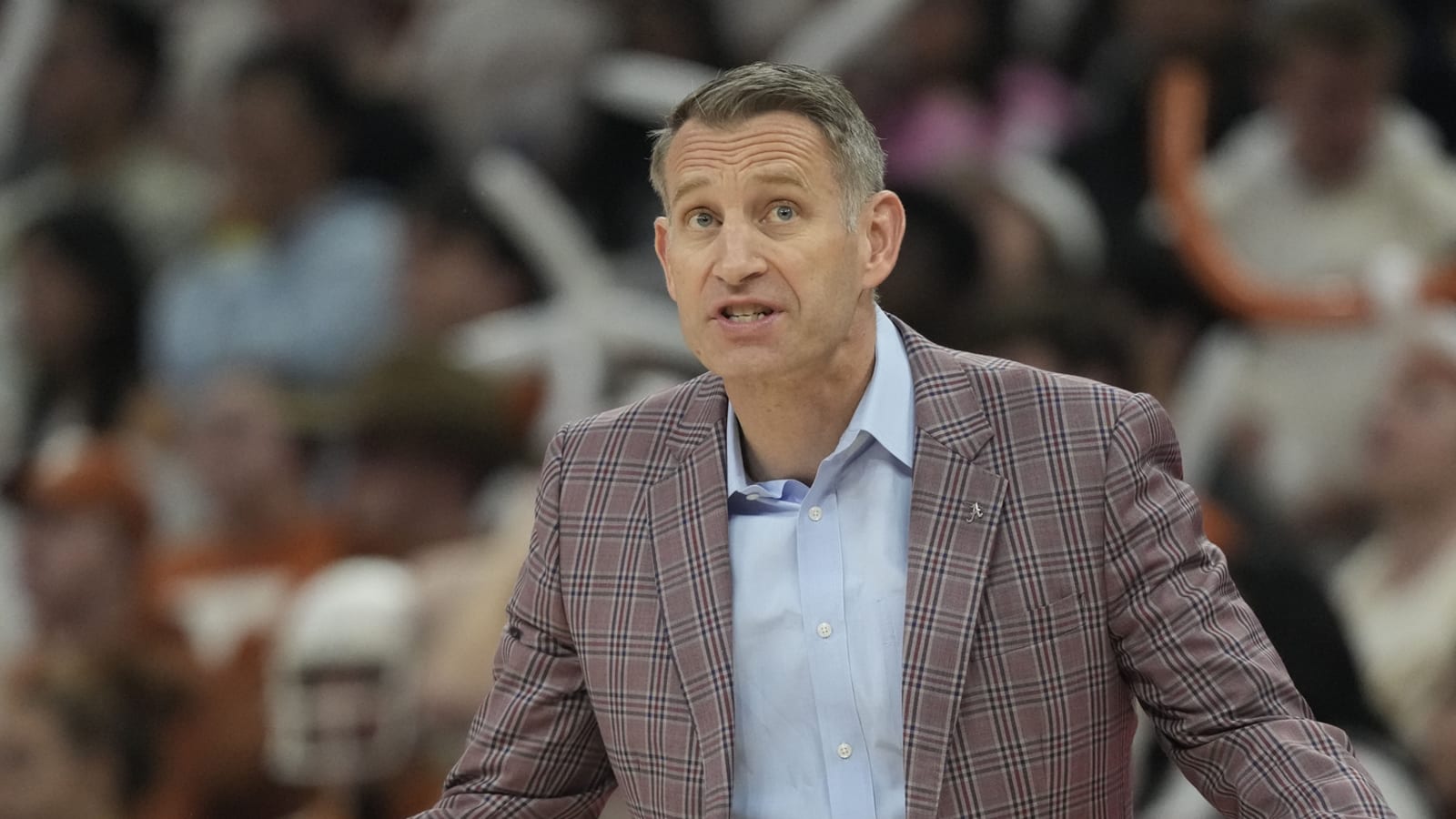 How Alabama HC Nate Oats uses analytics on the recruiting trail