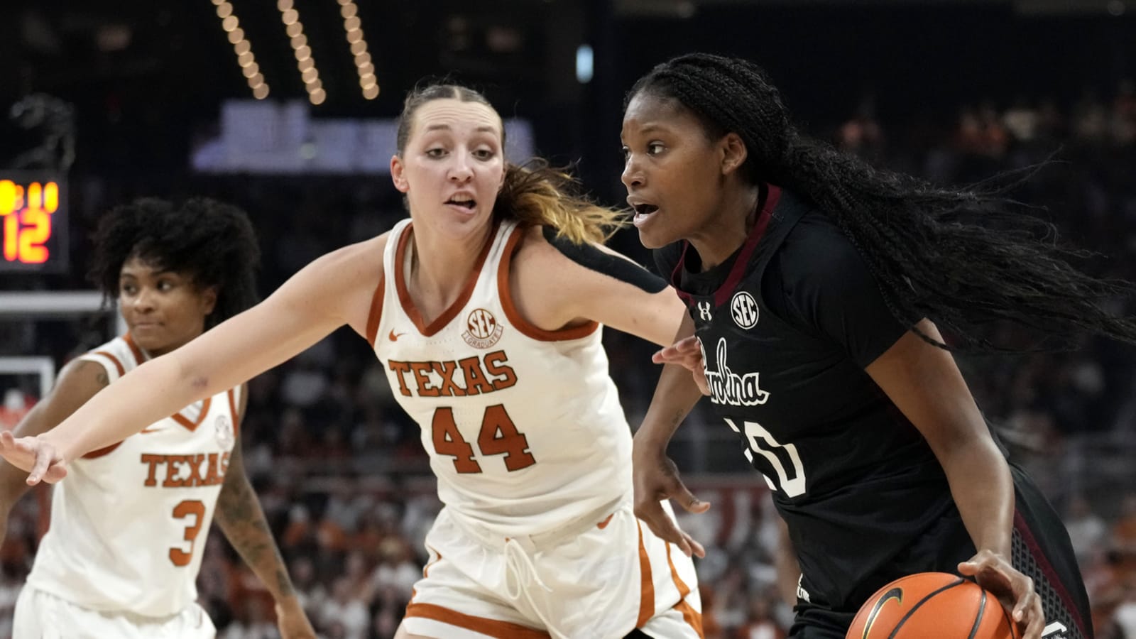 South Carolina, Texas women share regular-season SEC title