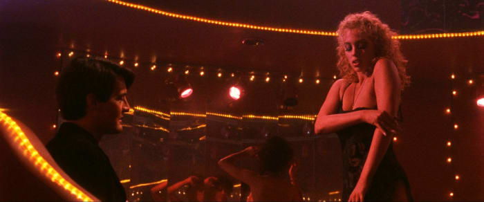 "Showgirls" (1995)