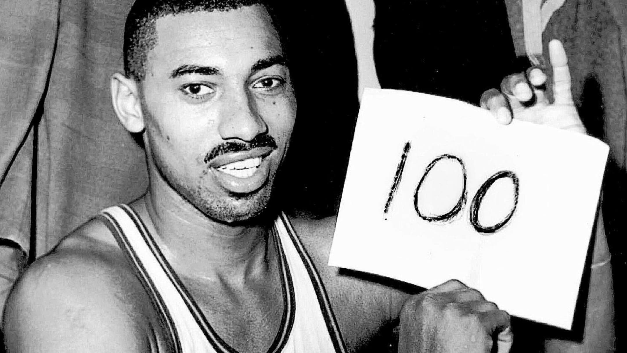 Top Moments: Wilt Chamberlain scores 100 in 1962 game vs. Knicks