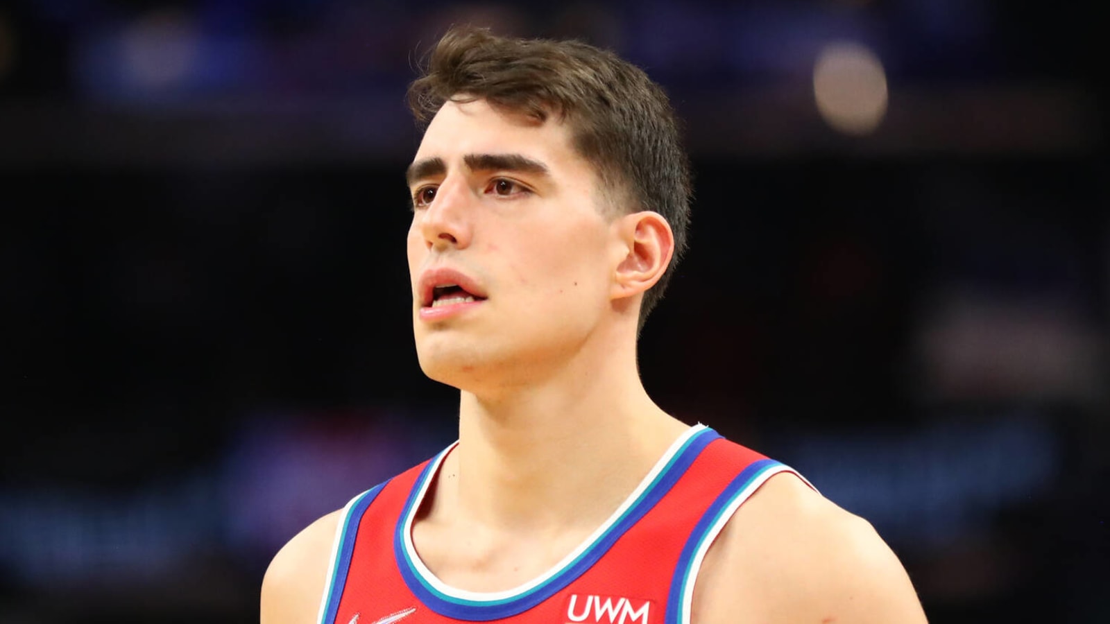 Timberwolves sign center Luka Garza