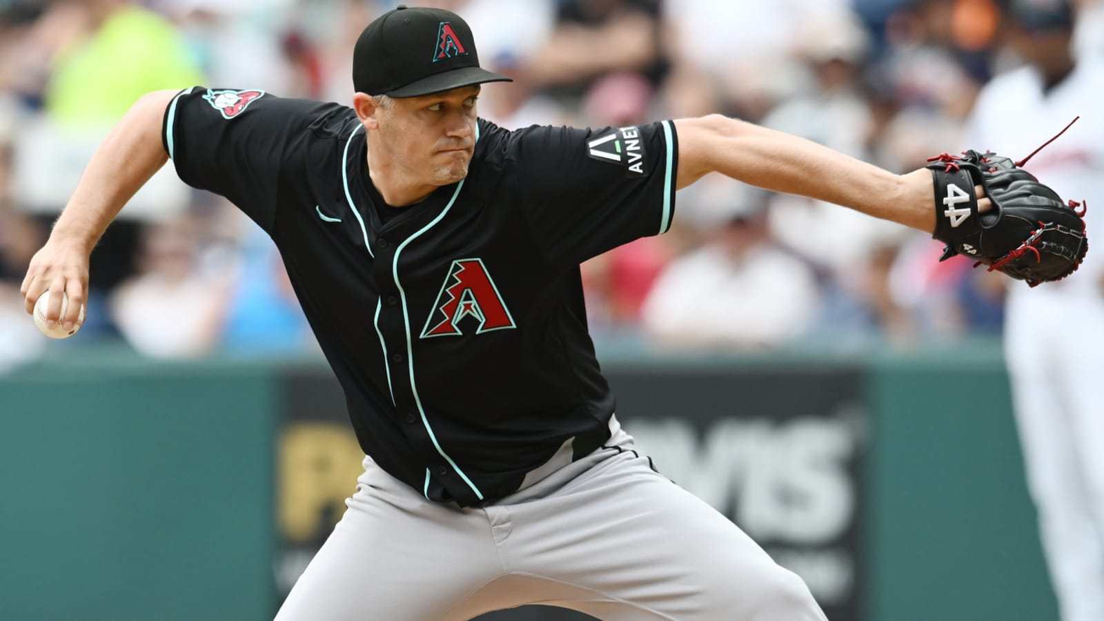 Diamondbacks place right-hander on 15-day IL