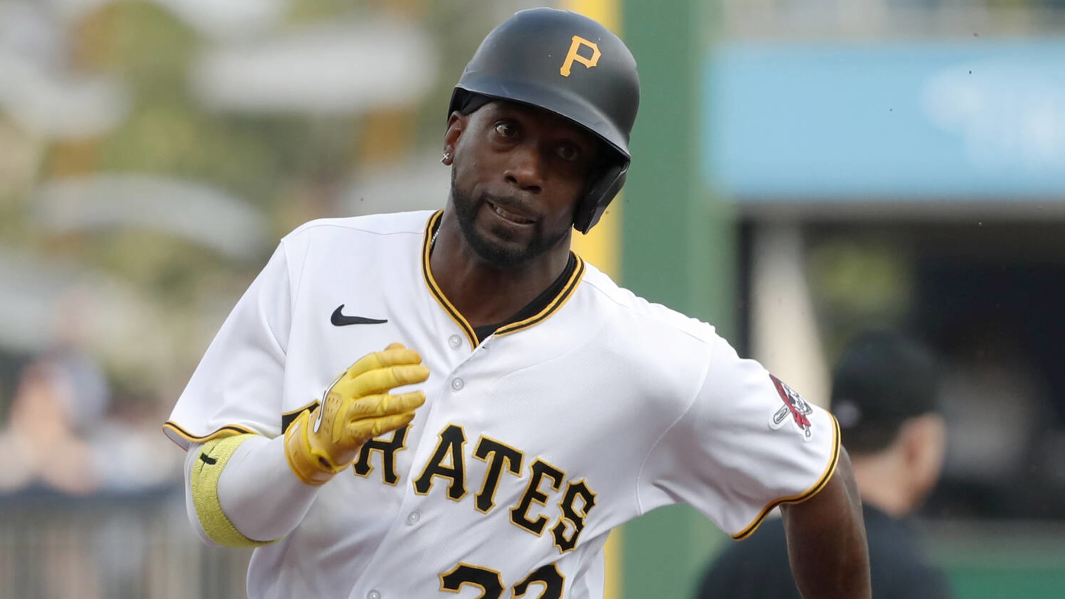 Andrew McCutchen, Pirates make reunion official: 'We have a chance