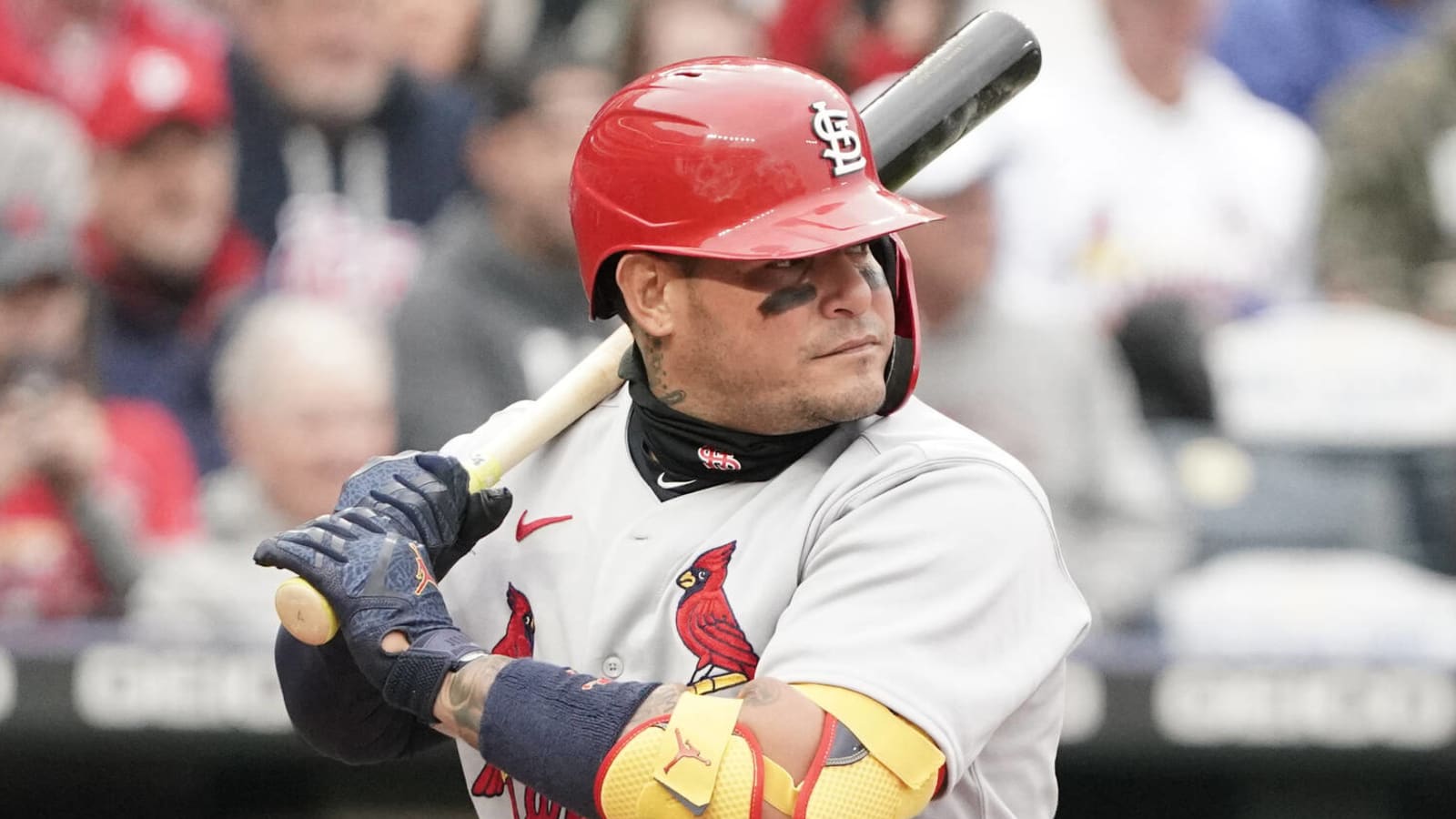 Yadier Molina pulled veteran move to steal Giants’ signs