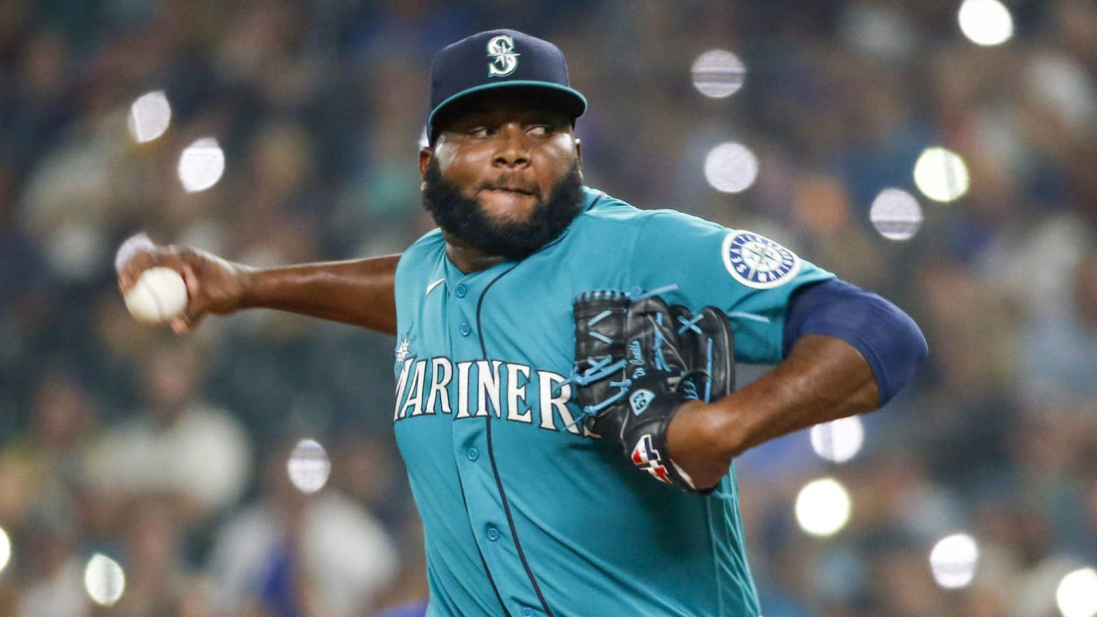 Mariners place Diego Castillo on IL with shoulder inflammation