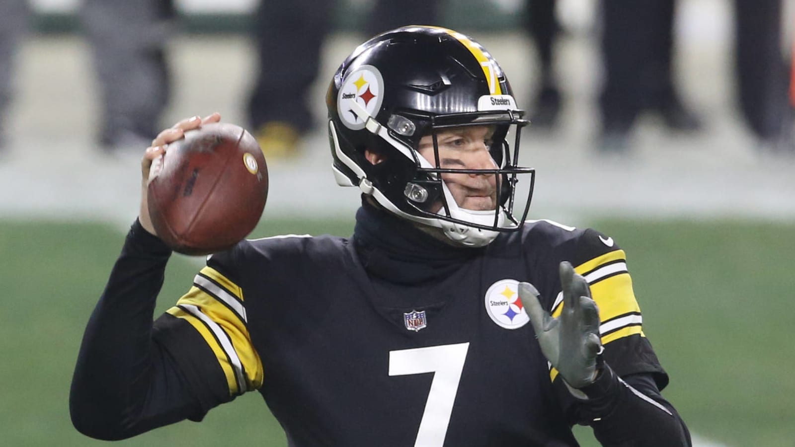 Pittsburgh Steelers president gives Ben Roethlisberger contract ultimatum