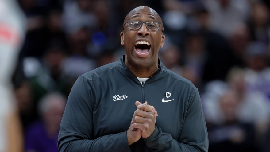 Sacramento Kings owners frustrated with HC Mike Brown