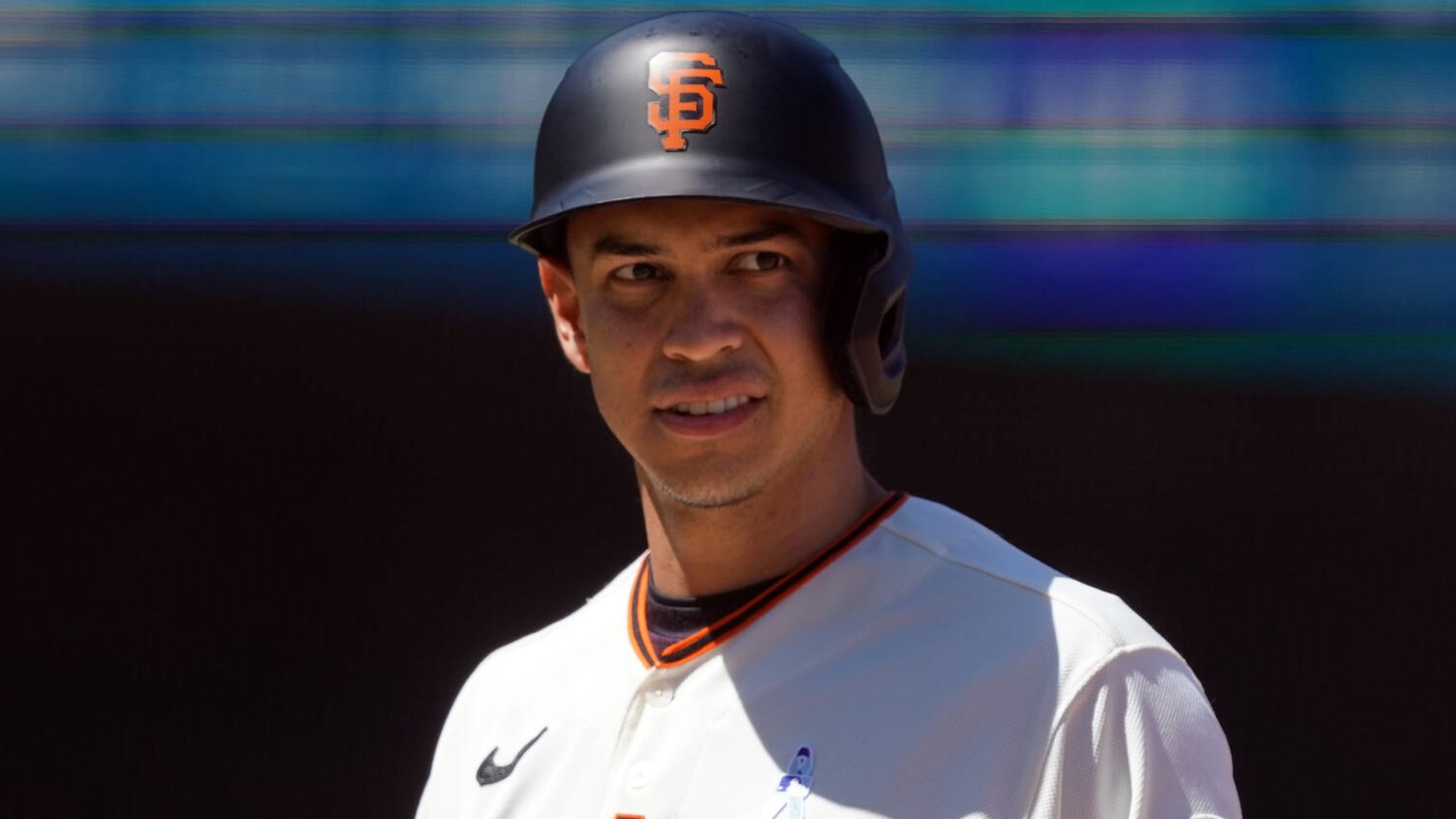 Giants trade Mauricio Dubón to Astros to alleviate roster crunch
