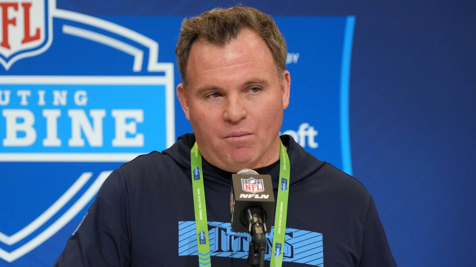 Report reveals Titans' stance on trading No. 1 pick