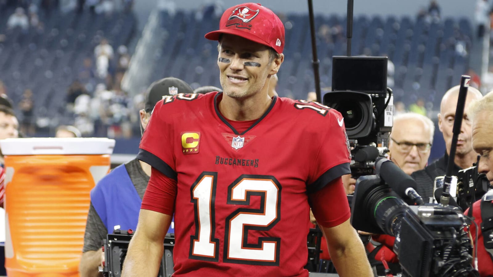 Bucs add Brady to injury report amid potential controversy