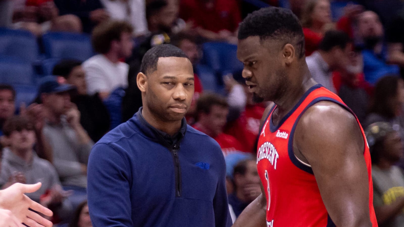 Zion Williamson leaves Pelicans’ play-in game with leg soreness