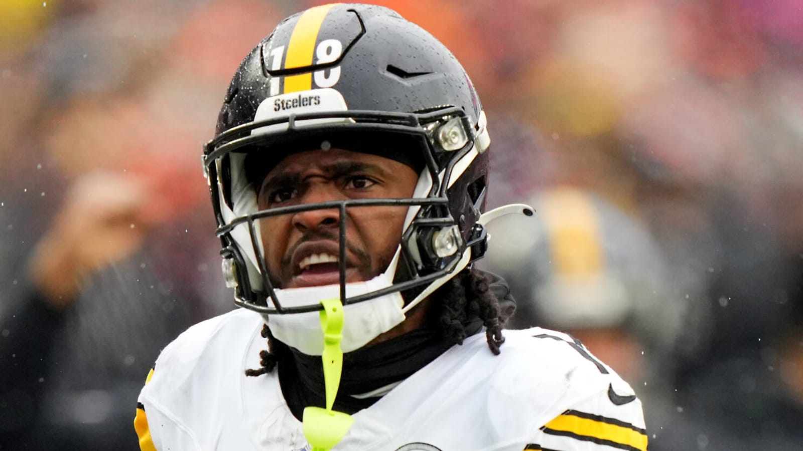 Tomlin: Diontae Johnson 'needs to answer for' actions vs. Bengals