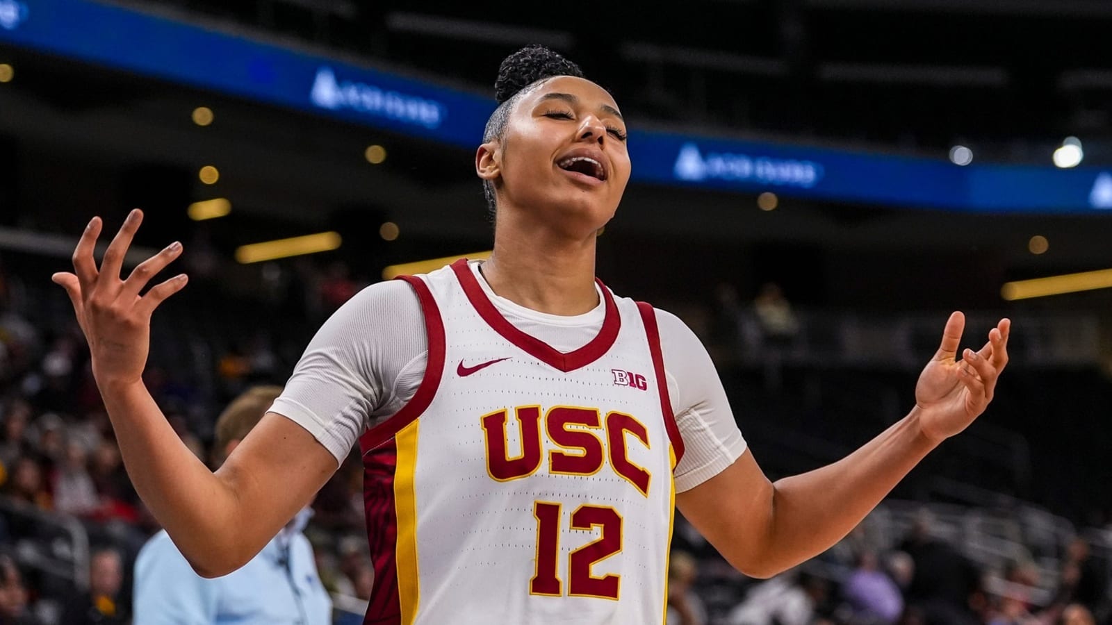 JuJu Watkins is better than Caitlin Clark, says former NBA coach