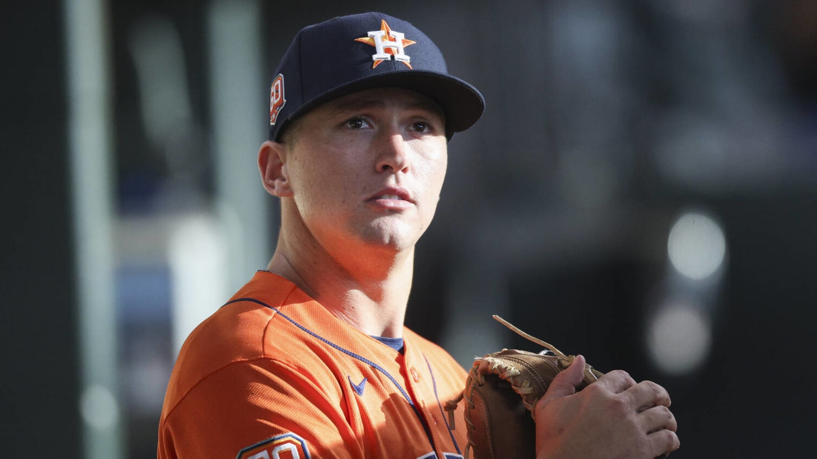 Astros seem content to let catching prospects compete for backup job