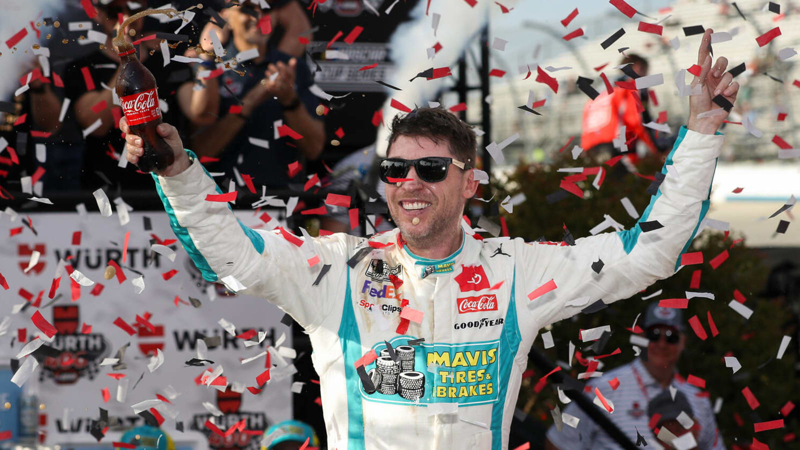 Denny Hamlins Dover Domination What His Rivals Really Said After Win 4 - wyqffo1