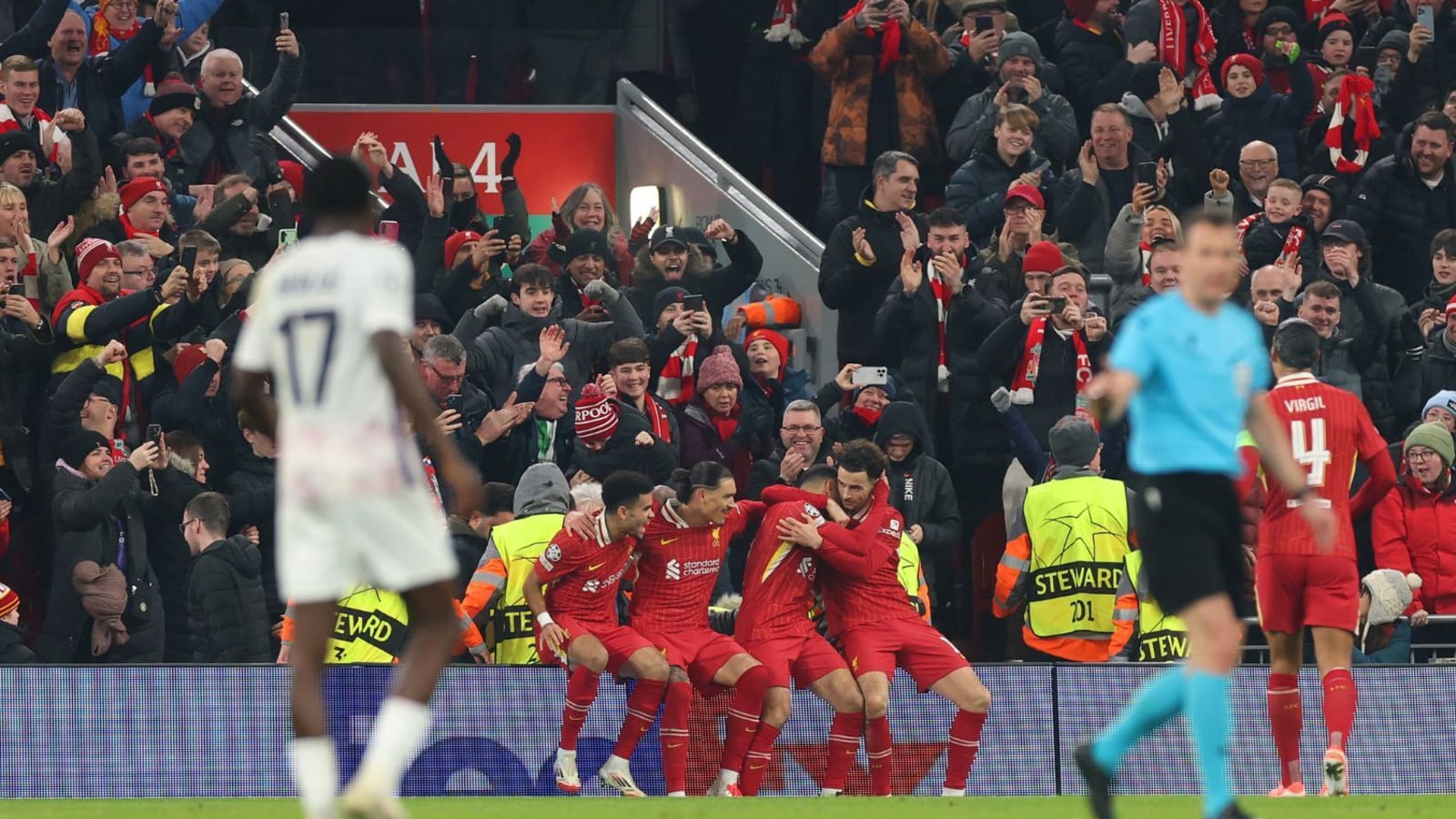 What Mo Salah did to Liverpool fans after scoring could be a hint about his future