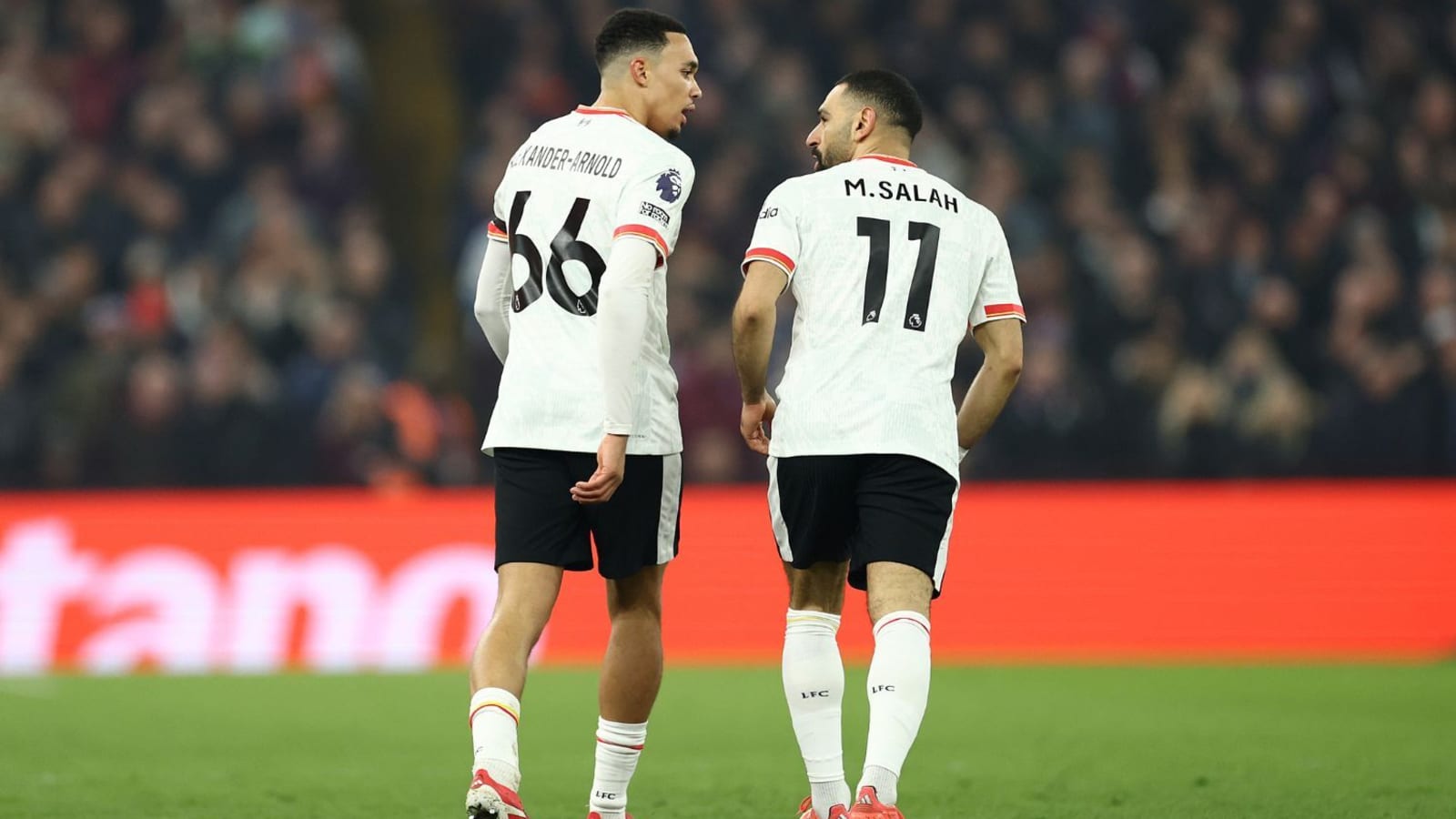 Alexander-Arnold and Salah have to be separated in open training before PSG