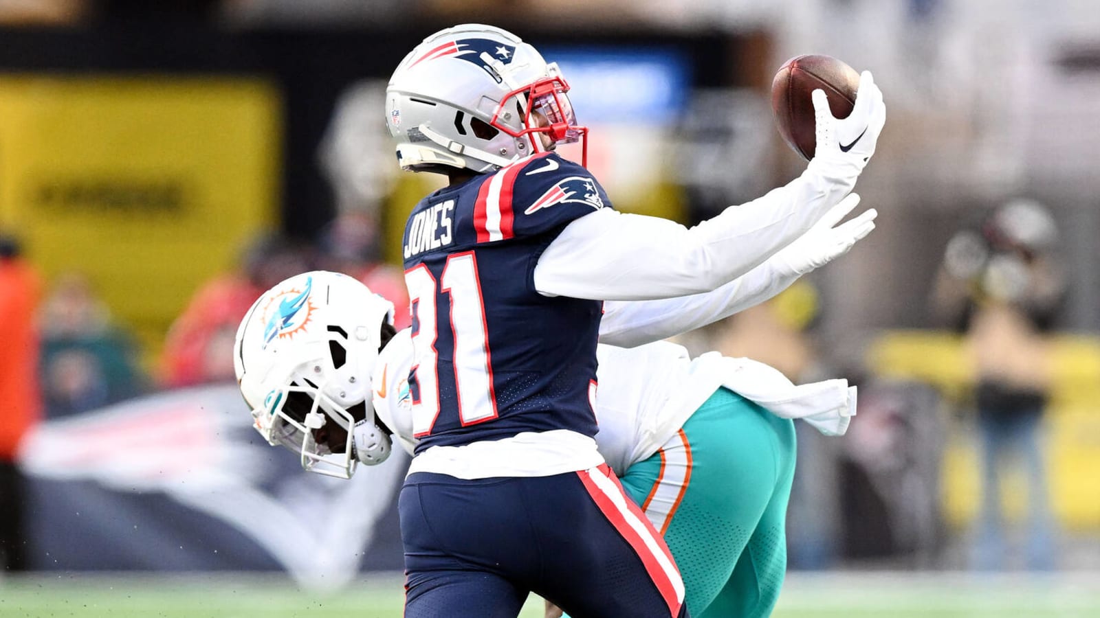 CB Jonathan Jones wants to stay with Patriots