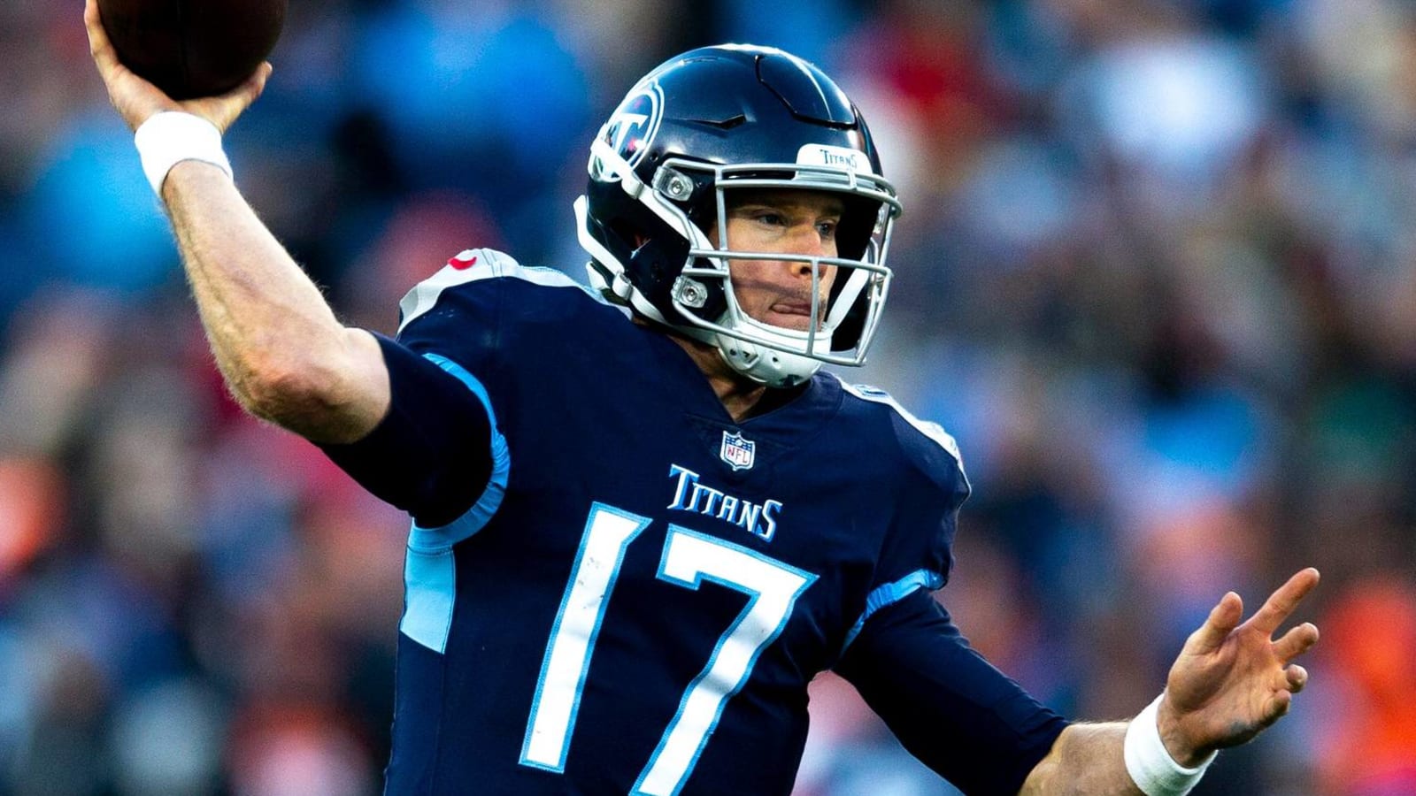 Titans GM Jon Robinson backs QB Ryan Tannehill