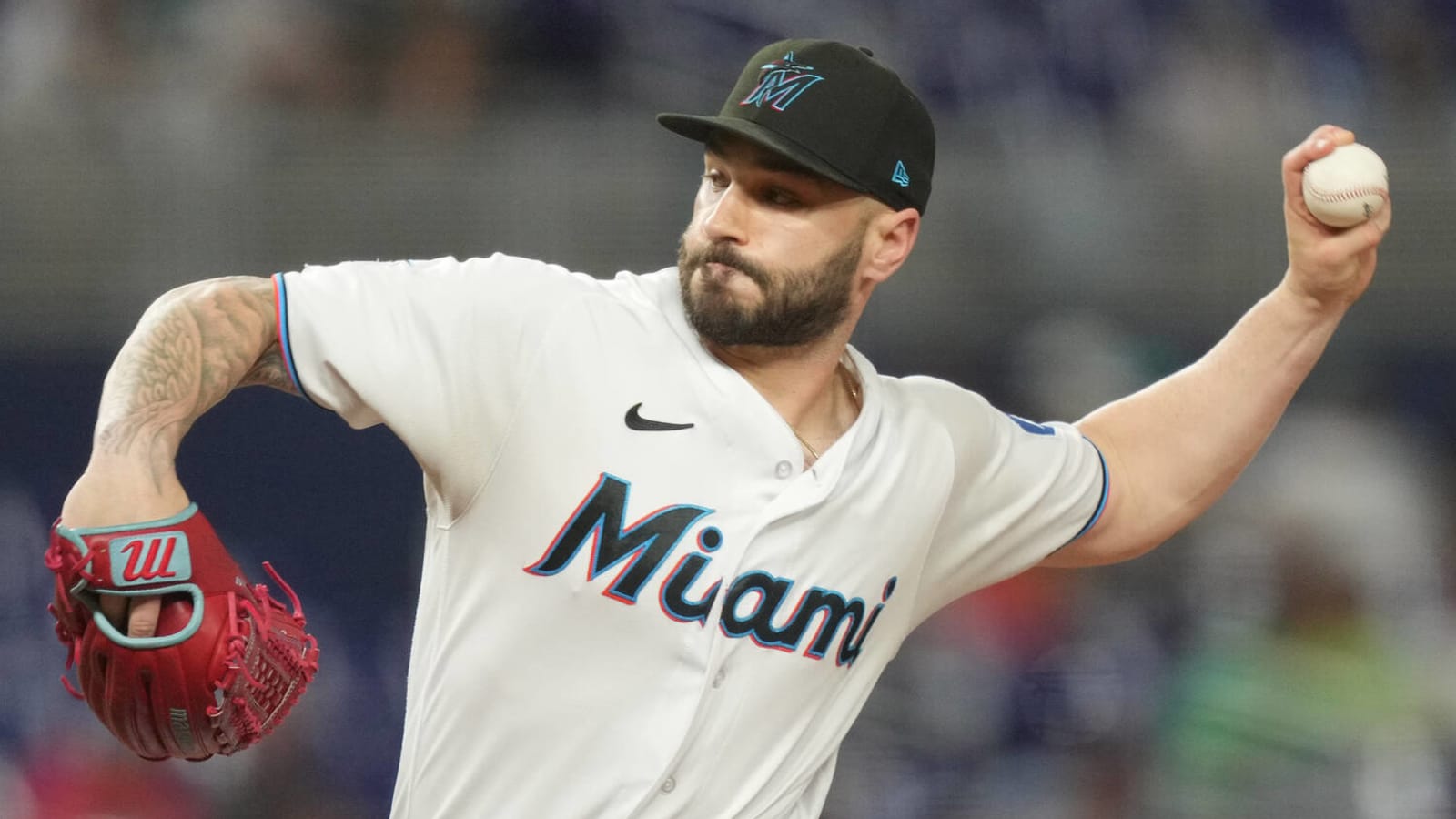 Marlins southpaw wins arbitration hearing, gets nice pay raise