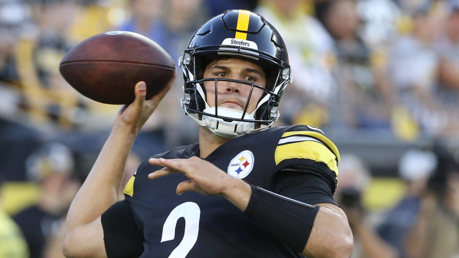 With Dak Prescott out, should the Cowboys trade for Mason Rudolph?