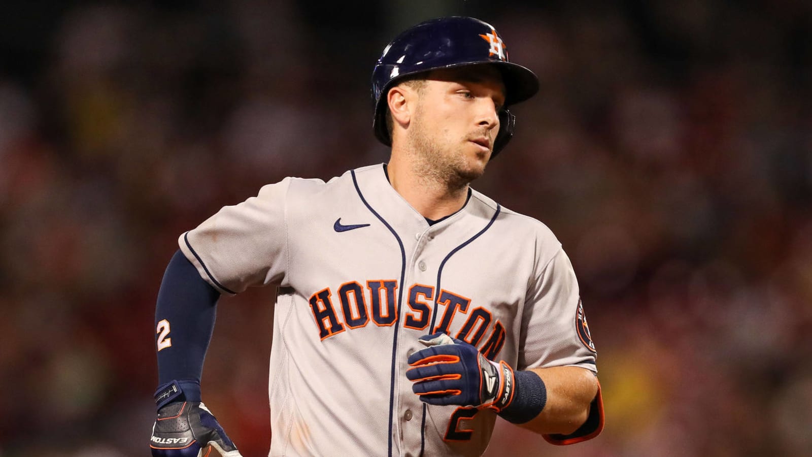 Alex Bregman Ducking Astros Scandal On Island Vacay With Smokin