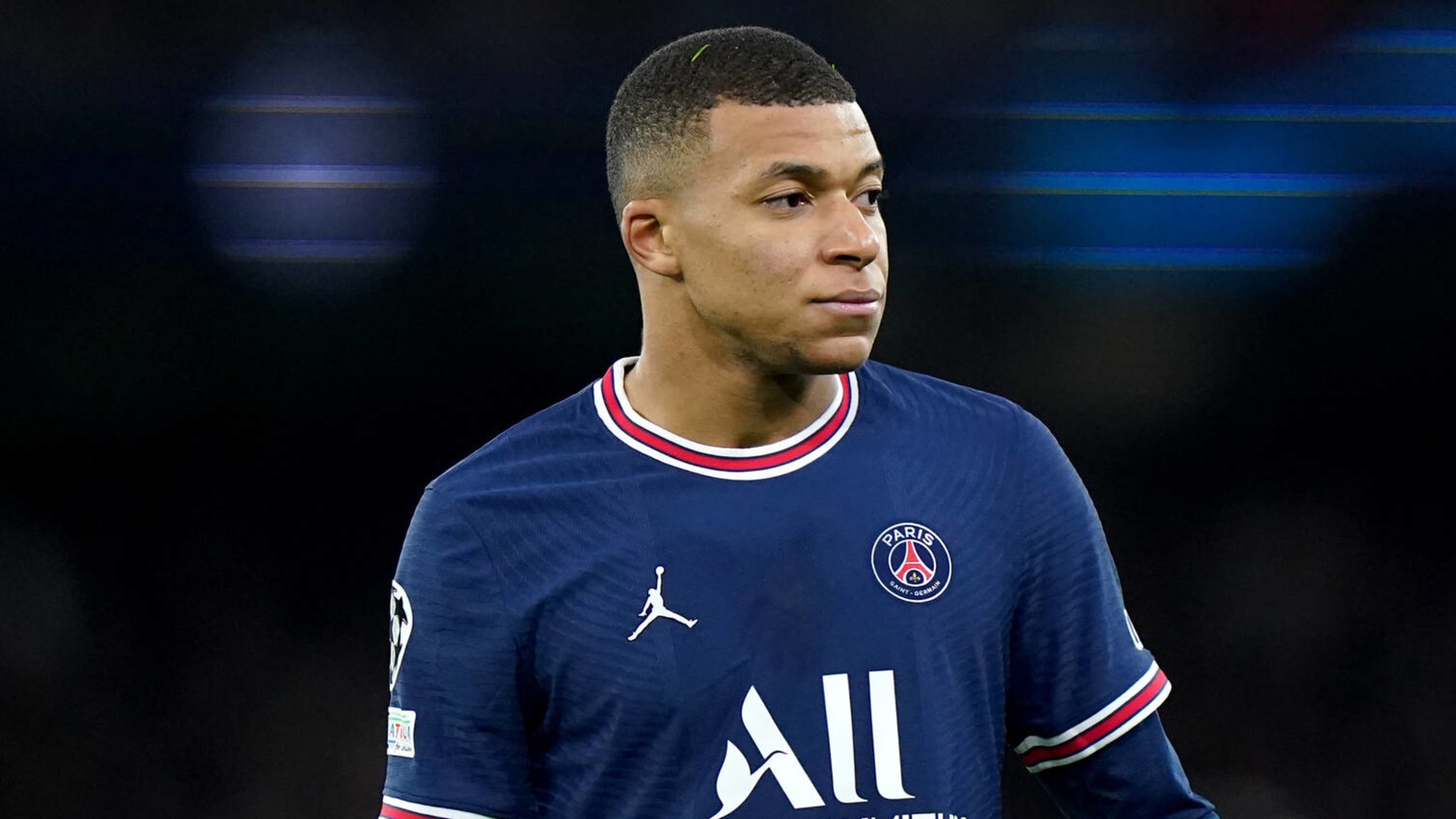 PSG remove Kylian Mbappe from their website